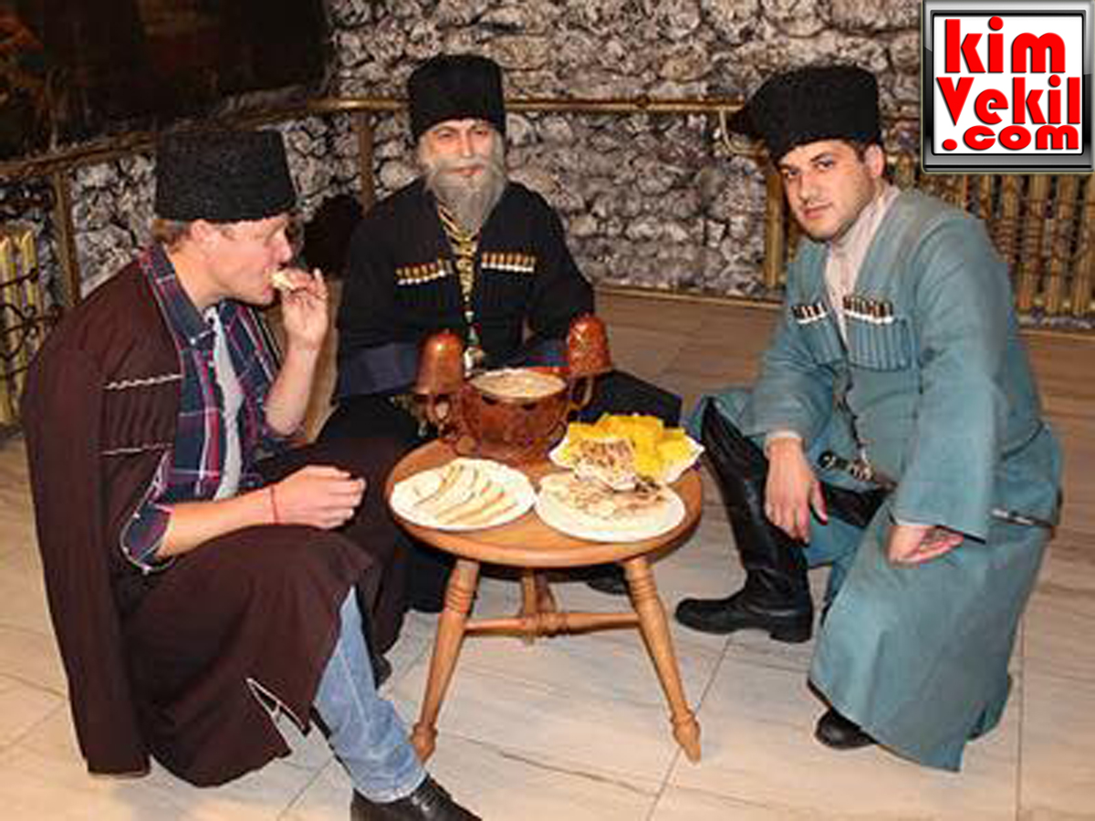 Dr.Shurubu Kayhan ve Kabartay Balkar Türklerinde Yemek Geleneği Üzerine